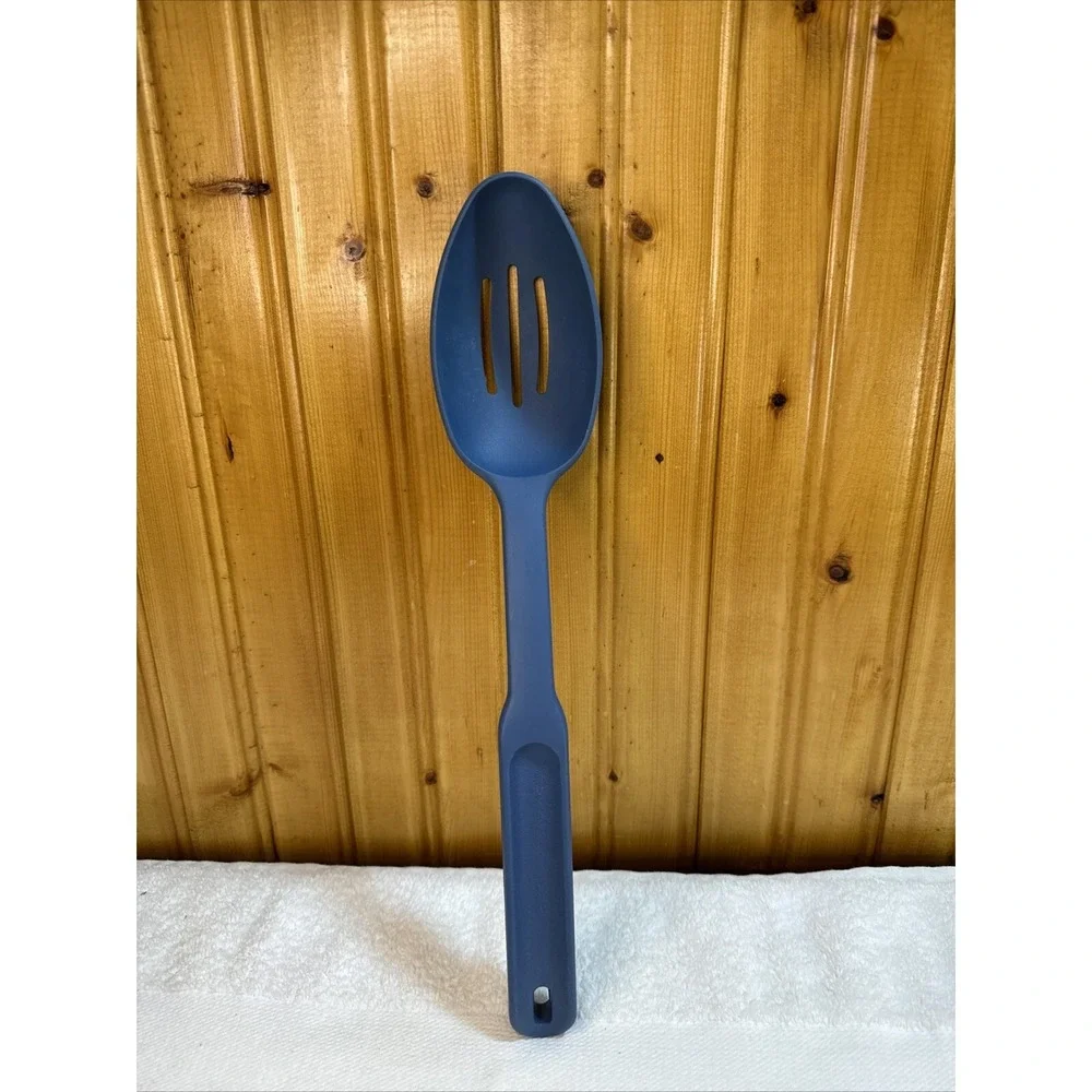 Pampered Chef Blue Nylon Slotted Serving Spoon 13